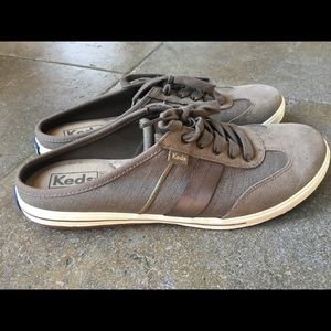 New Keds Khaki slide-on sneakers size 8.5 fits 7.5